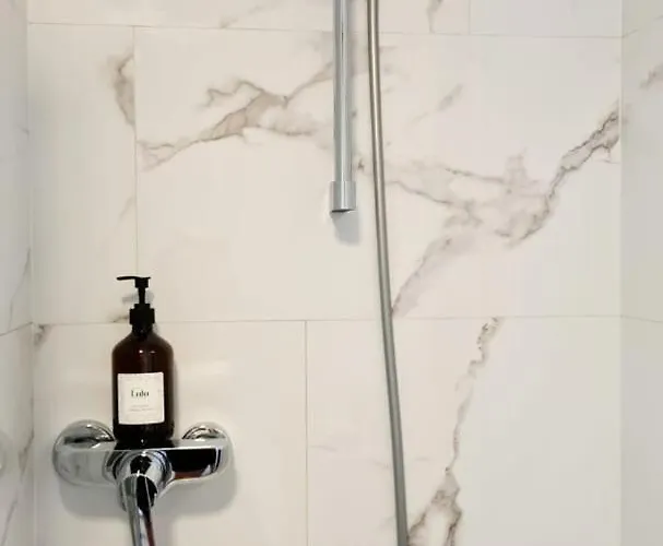 Le Romantik Lejlighed